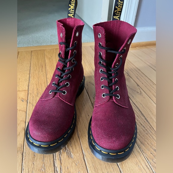 DR MARTENS 1460 Pascal Cherry Red Glitter Ray Leather Boots - Women’s 8/Men’s 7 - Picture 4 of 9
